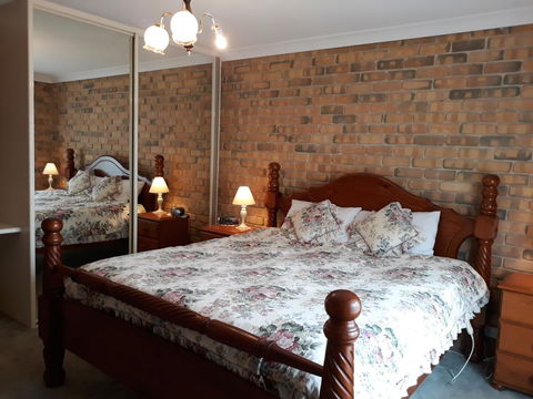 Acacia Apartments - Whitsundays Accommodation 10