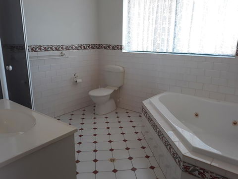Acacia Apartments - Whitsundays Accommodation 5