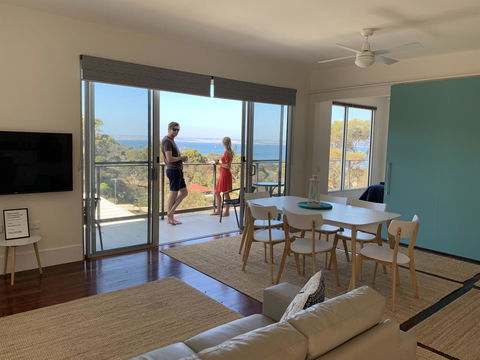 Sunrise On Falie Seaview Eco Accommodation - Whitsundays Accommodation 18