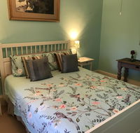 Kit Kat Cottage - heritage accommodation Burra - Whitsundays Accommodation