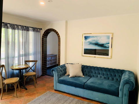The Manor Basket Range - Whitsundays Accommodation 12