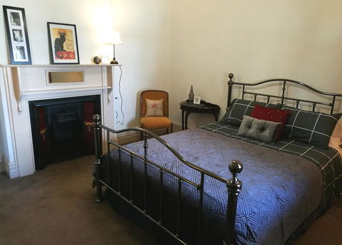 Hilda Anna's - Whitsundays Accommodation 24