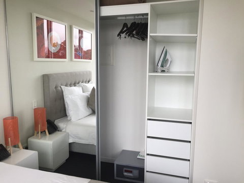 Tasha\'s Apartments On Warwick - Whitsundays Accommodation 22