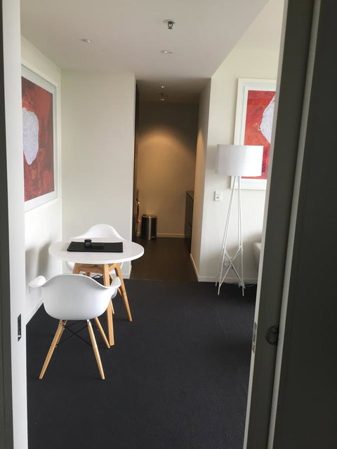 Tasha\'s Apartments On Warwick - Whitsundays Accommodation 11