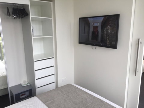 Tasha\'s Apartments On Warwick - Whitsundays Accommodation 7