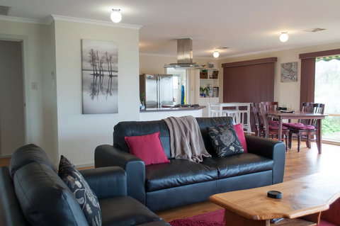 Admirals Inn - Whitsundays Accommodation 21