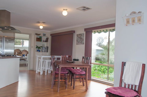 Admirals Inn - Whitsundays Accommodation 7