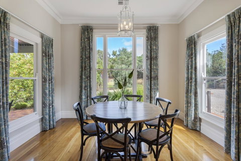 Grandview Accommodation - The Elm Tree Apartments - Whitsundays Accommodation 7