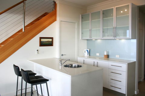 Penneshaw Oceanview Apartments - Whitsundays Accommodation 10