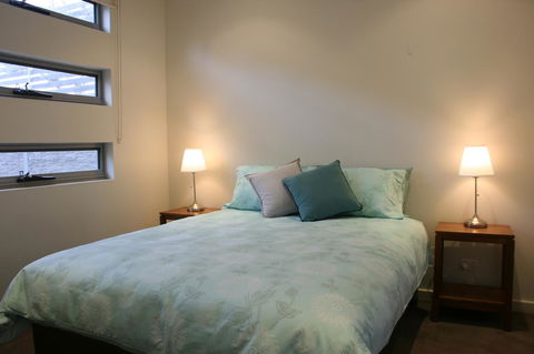 Penneshaw Oceanview Apartments - Whitsundays Accommodation 15