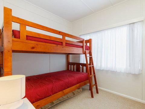 Wyvern - Whitsundays Accommodation 6