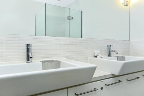 Breeze Beachfront Apartment - Whitsundays Accommodation 16