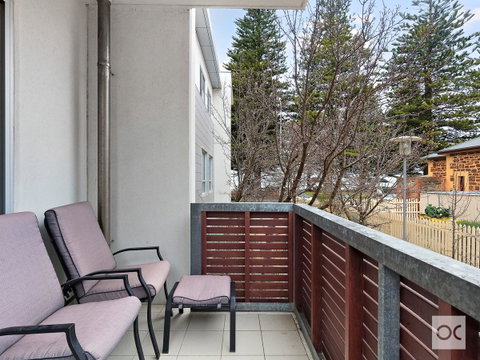 Breeze Beachfront Apartment - Whitsundays Accommodation 26