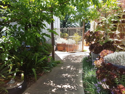 Little Para Cottage Tanunda - Whitsundays Accommodation 12