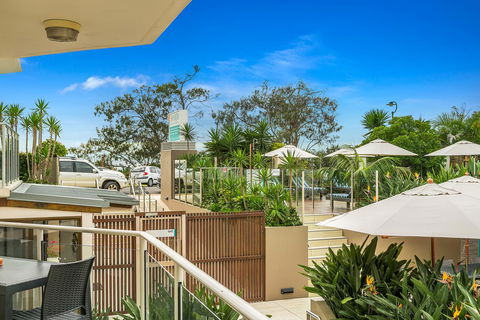 Bayview Beachfront Apartments, In Town Right On The Beach - Whitsundays Accommodation 13