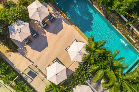 Bayview Beachfront Apartments, In Town Right On The Beach - Whitsundays Accommodation 8