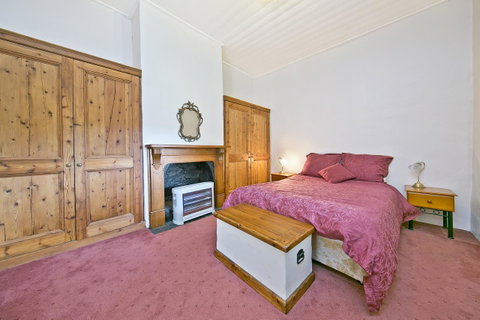 Vineyard Cottage BnB - Whitsundays Accommodation 7