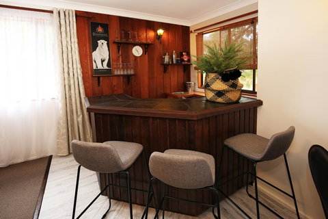 Hudson Bay @ Basin View-Pet Friendly-15 Mins To Hyams Beach - Whitsundays Accommodation 15