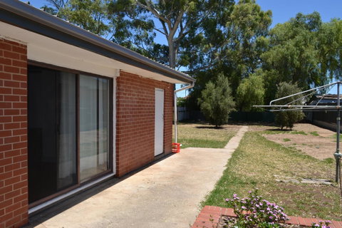 Prospect Holiday House - Whitsundays Accommodation 8