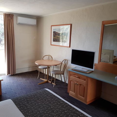 Barossa Weintal Hotel - Whitsundays Accommodation 14