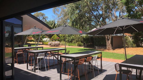 Barossa Weintal Hotel - Whitsundays Accommodation 28