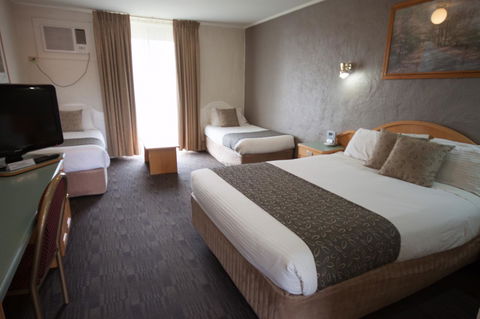 Barossa Weintal Hotel - Whitsundays Accommodation 25