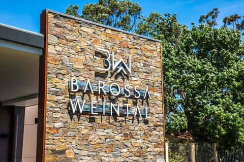 Barossa Weintal Hotel - Whitsundays Accommodation 32