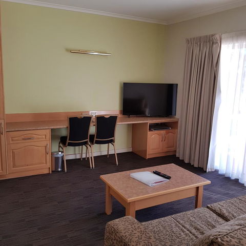 Barossa Weintal Hotel - Whitsundays Accommodation 20