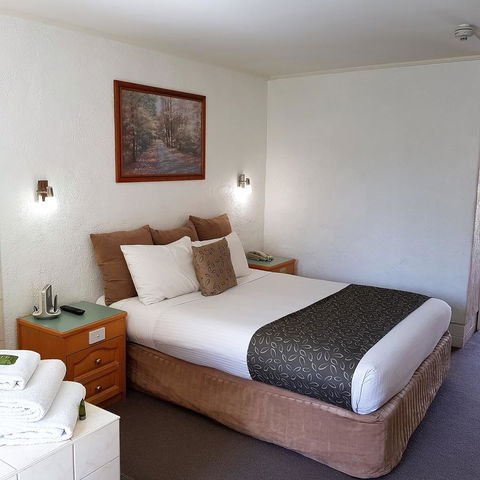 Barossa Weintal Hotel - Whitsundays Accommodation 13