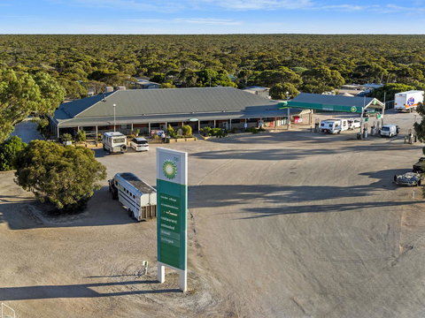 Border Village Roadhouse - Whitsundays Accommodation 17