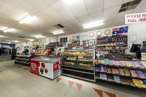 Border Village Roadhouse - Whitsundays Accommodation 9