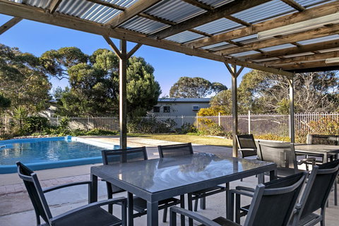 Border Village Roadhouse - Whitsundays Accommodation 28