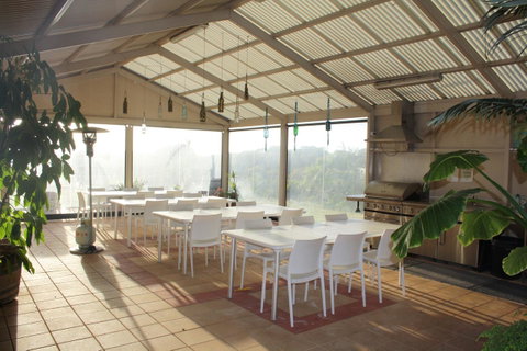 Lakeview Motel And Apartments - Whitsundays Accommodation 18