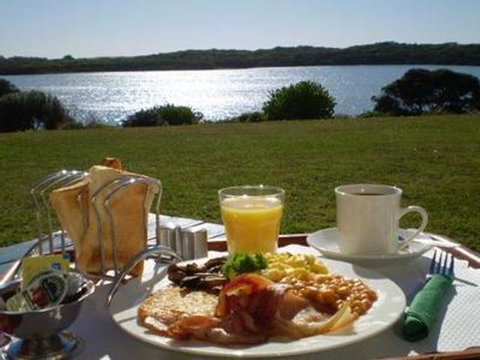 Lakeview Motel And Apartments - Whitsundays Accommodation 25