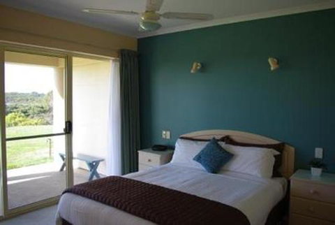 Lakeview Motel And Apartments - Whitsundays Accommodation 31