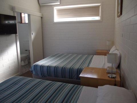 Guichen Bay Motel - Whitsundays Accommodation 2