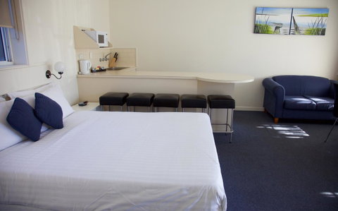 Guichen Bay Motel - Whitsundays Accommodation 41