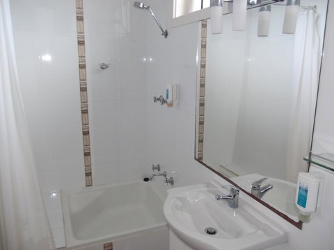 Guichen Bay Motel - Whitsundays Accommodation 43
