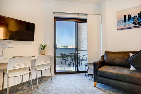 Limani Motel - Whitsundays Accommodation 37