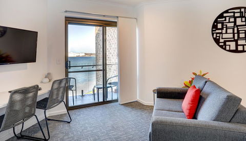 Limani Motel - Whitsundays Accommodation 15