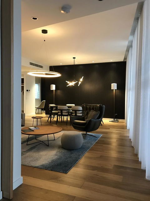 Penthouse On The Promenade - Whitsundays Accommodation 5