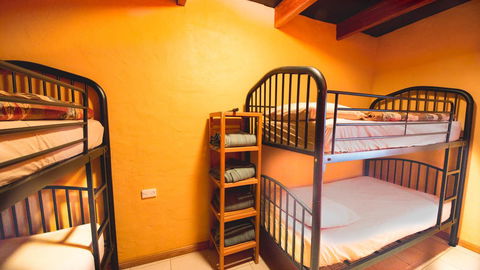 The Underground Motel - Whitsundays Accommodation 11