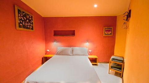 The Underground Motel - Whitsundays Accommodation 12