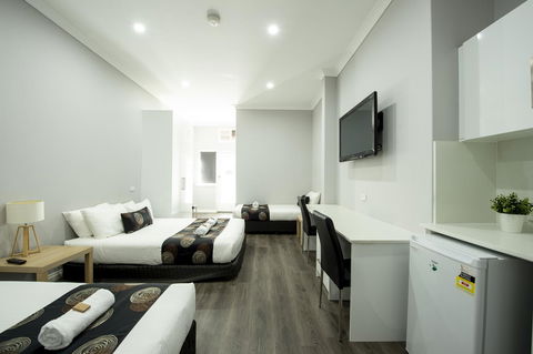 City Centre Motel Hotel - Whitsundays Accommodation 13