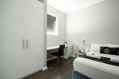 City Centre Motel Hotel - Whitsundays Accommodation 14