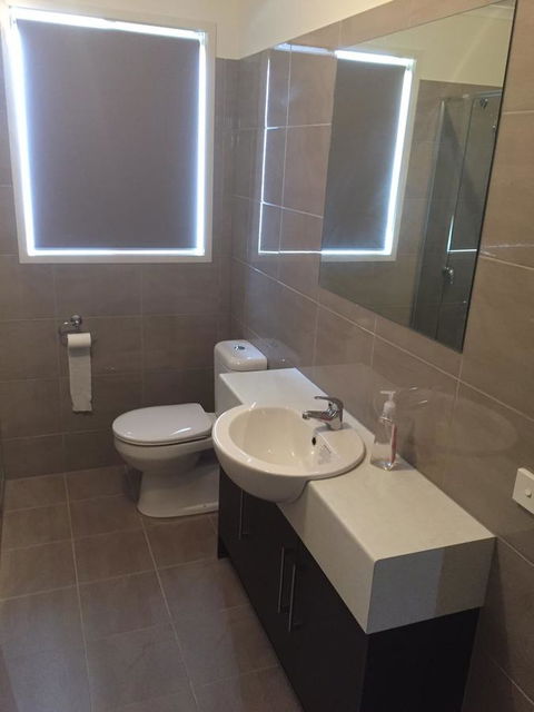 City Centre Motel Hotel - Whitsundays Accommodation 42