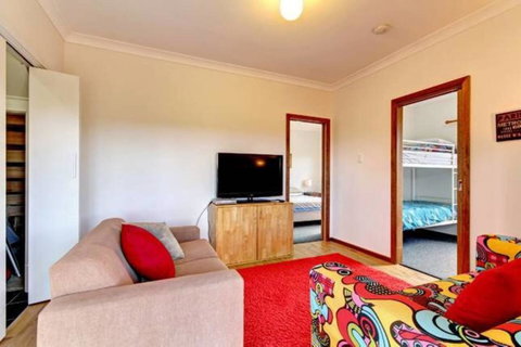 SeaWatch-Sea Views - Whitsundays Accommodation 4