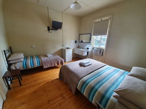 Pier Hotel Port Lincoln - Whitsundays Accommodation 22