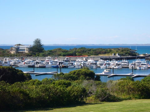 Harbour View Motel - Whitsundays Accommodation 0