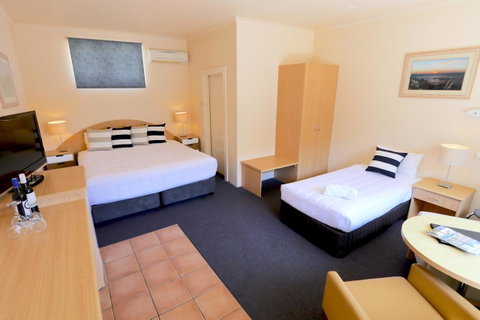 Harbour View Motel - Whitsundays Accommodation 39